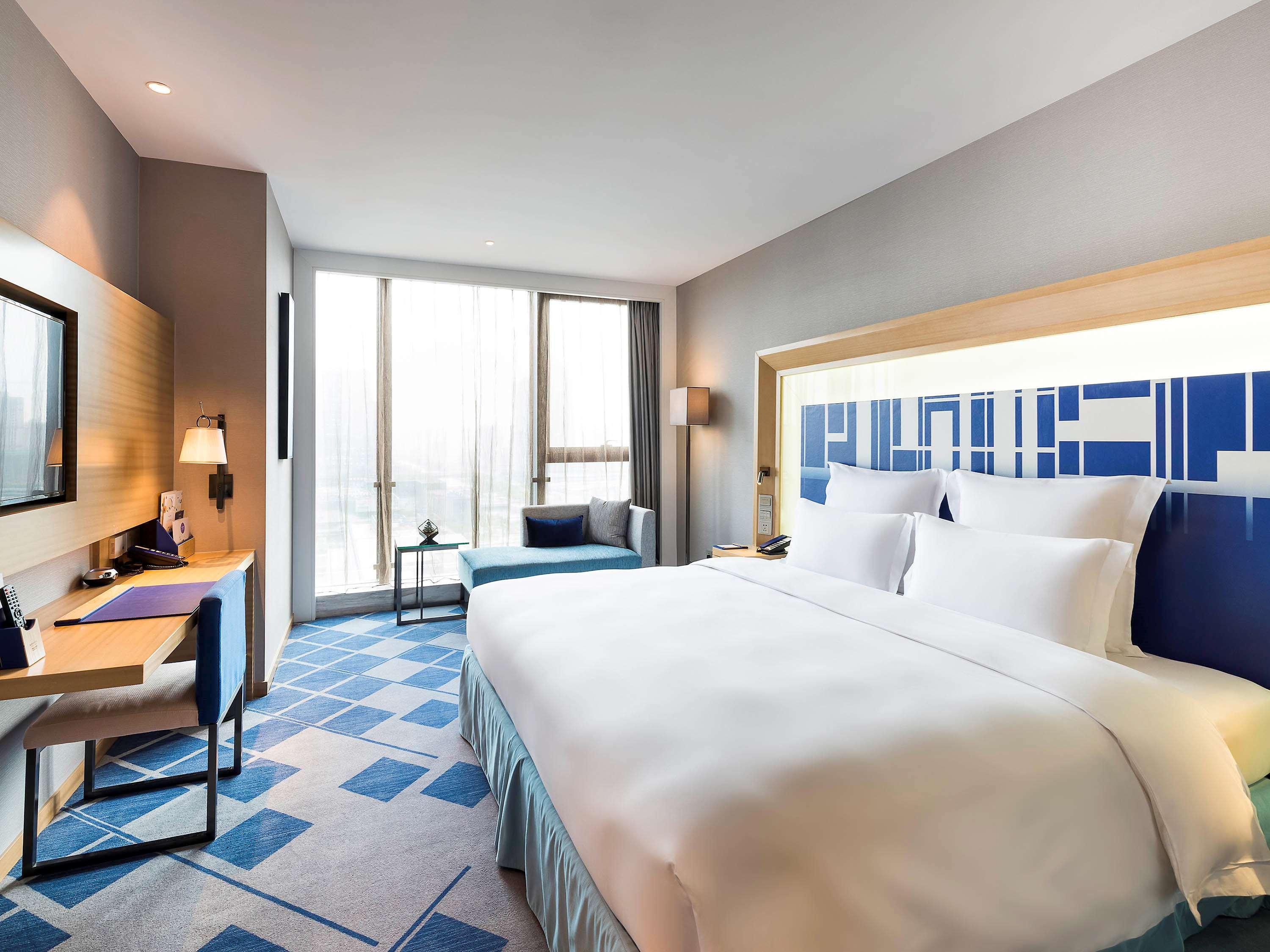 Novotel Ningbo East Exterior photo